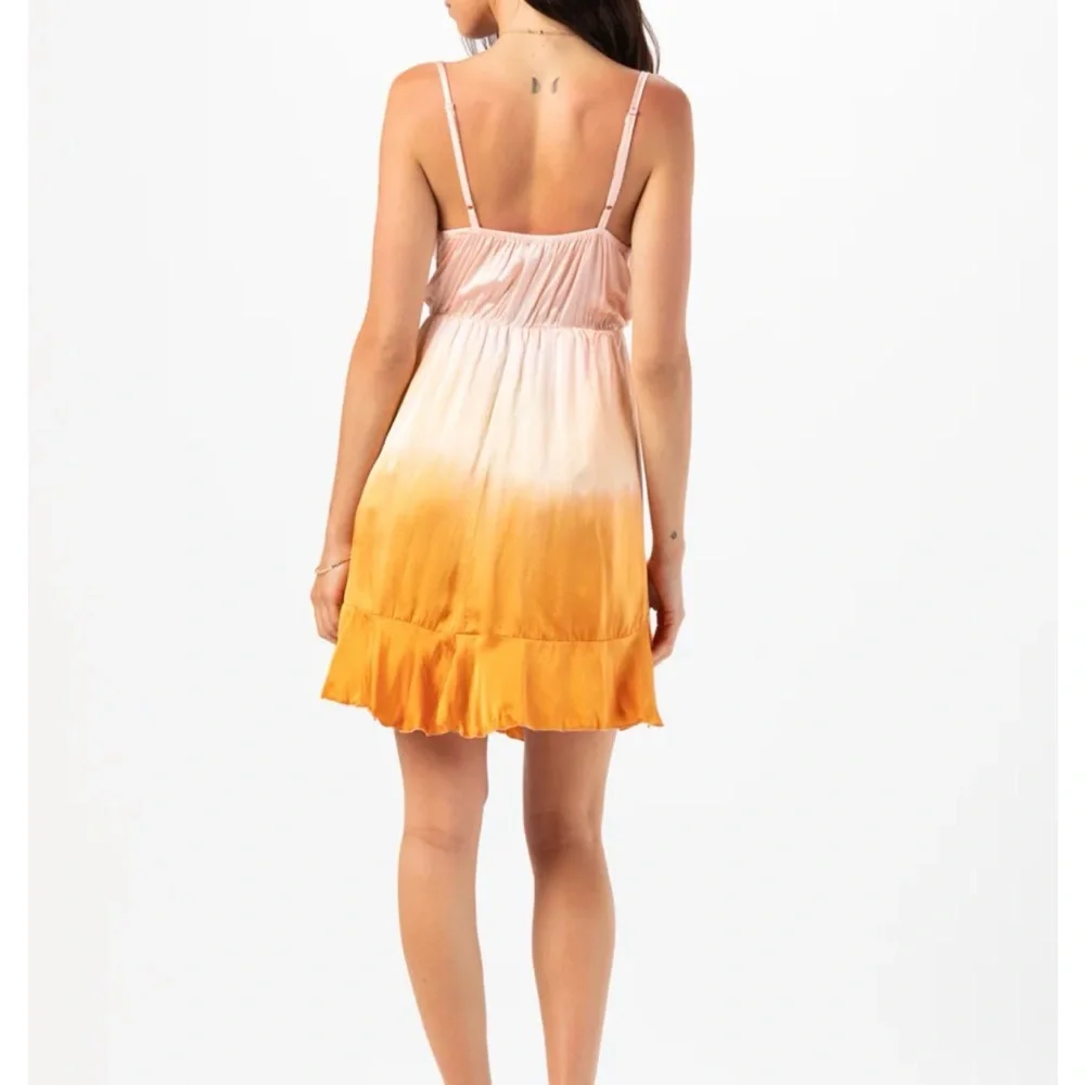 Tiare Hawaii 100% silk Aura Sunset Ombre Mini vacation Dress - Picture 3 of 4